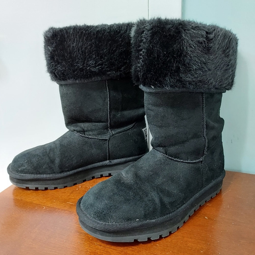 Skechers Australia Soft Faux Suede Boots Women